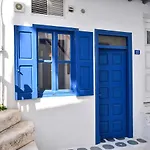 Traditional Studio Apartamento