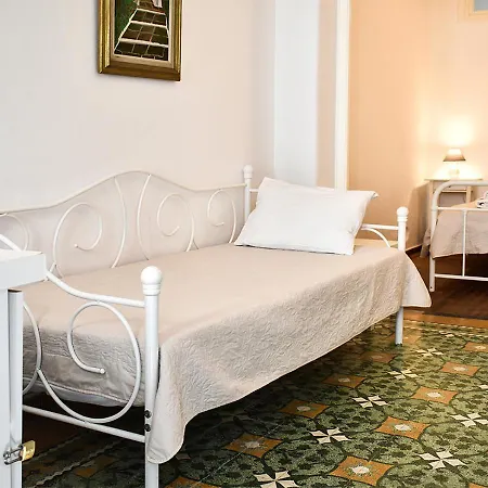 Апартаменты Traditional Studio Mykonos Town