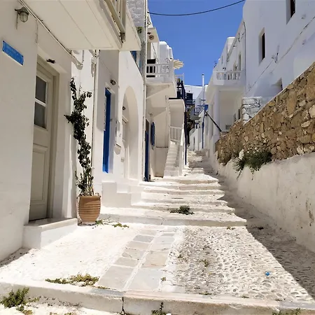 Traditional Studio Mykonos Town