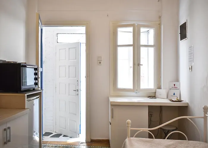 Traditional Studio Mykonos Town