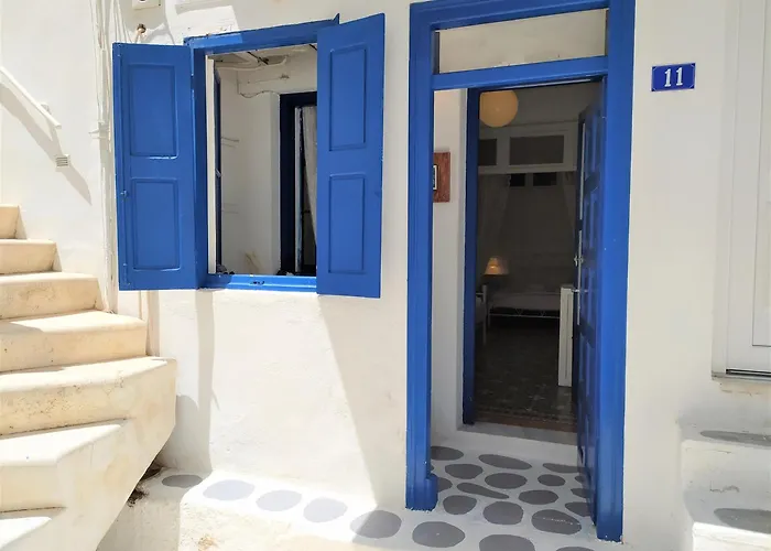 Traditional Studio Mykonos Town