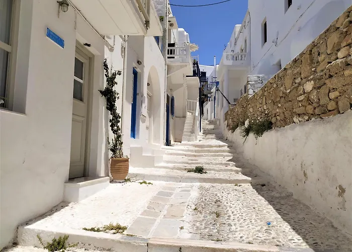 Traditional Studio Mykonos Town